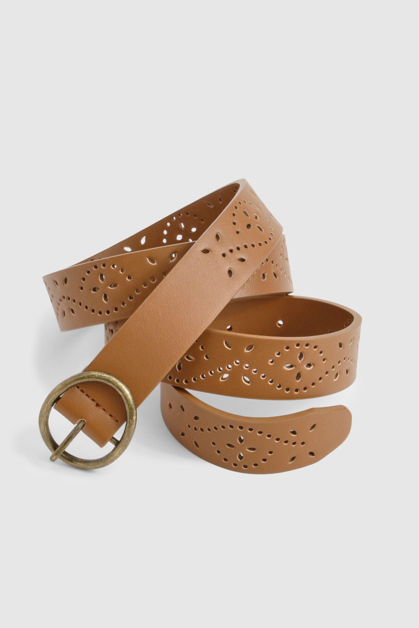 Cut Out Detail Belt