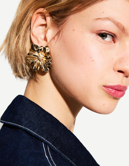 Flower earrings